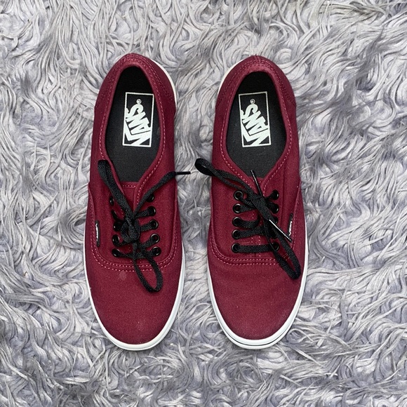 Vans Shoes - Vans AUTHENTIC SHOE Size 7